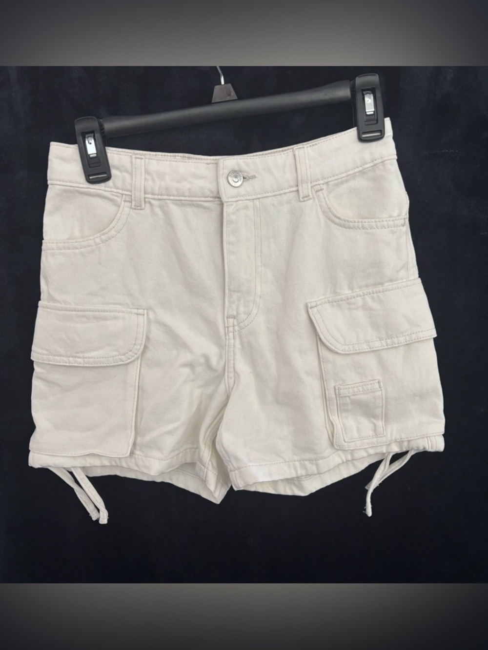 H&M Off-White Cargo Shorts with Drawstring Hem